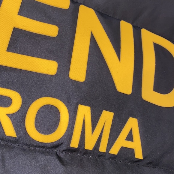 Fendi reversible down jacket - Picture 7 of 16